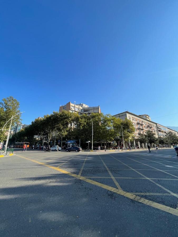 Apartment Centre View New Bazaar Тирана Экстерьер фото